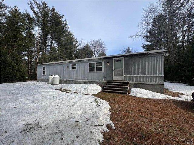 House for sale in Oneida, New York