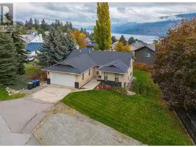 House for sale in Peachland, British Columbia