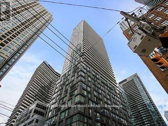 Condo for sale in Spadina—Fort York, Toronto