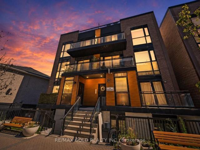 Condo for sale in Woburn, Ontario