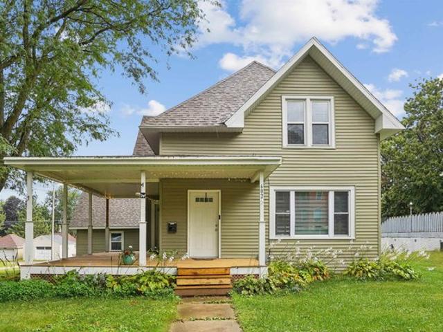 House for sale in Oelwein, Iowa