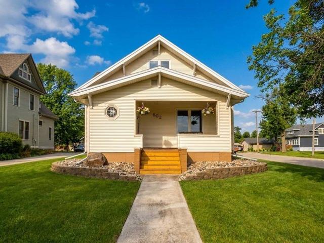 House for sale in Hull, Iowa
