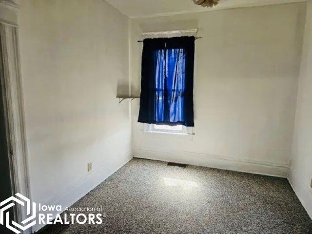 House for sale in Chariton, Lucas County