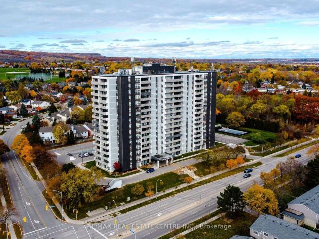 Condo for sale in Burlington, Ontario