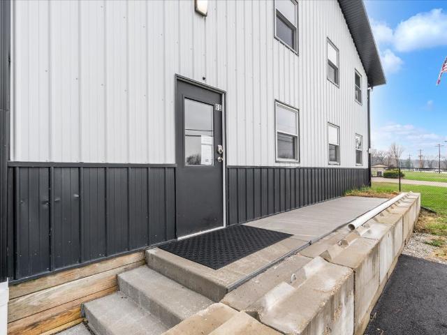 House for sale in Andalusia, Illinois