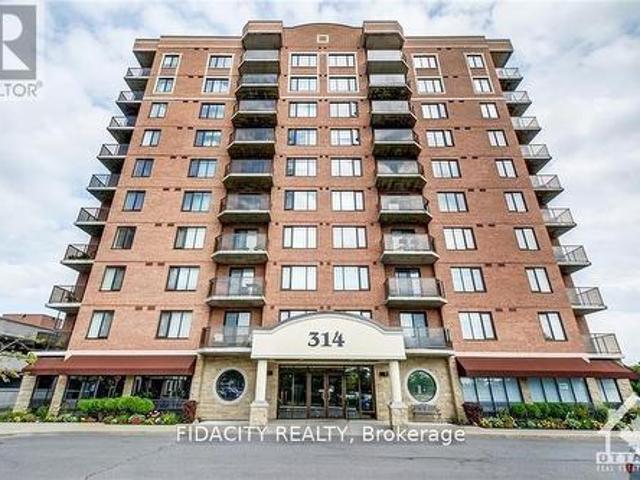 Condo for sale in Central Park, Ottawa