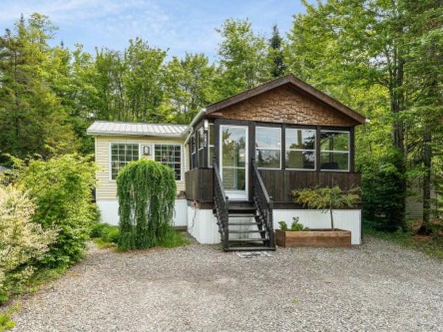 House for sale in Memphrémagog, Quebec