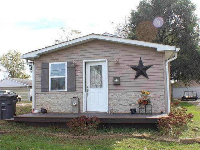 House for sale in Milan, Rock Island County