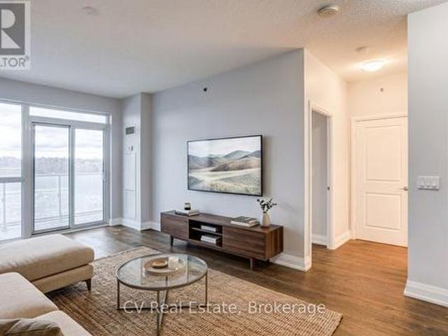 Condo for sale in Oakville, Ontario