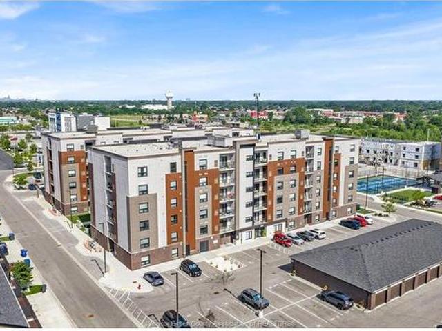 Condo for sale in Maidstone, Ontario