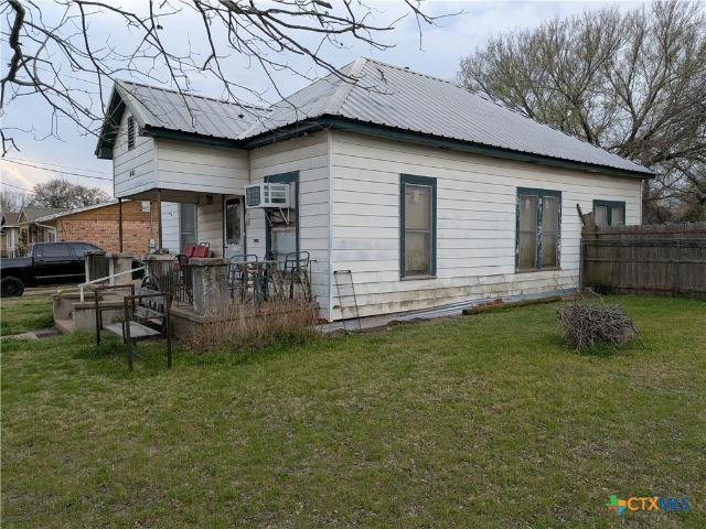 Townhouse for sale in Gatesville, Texas