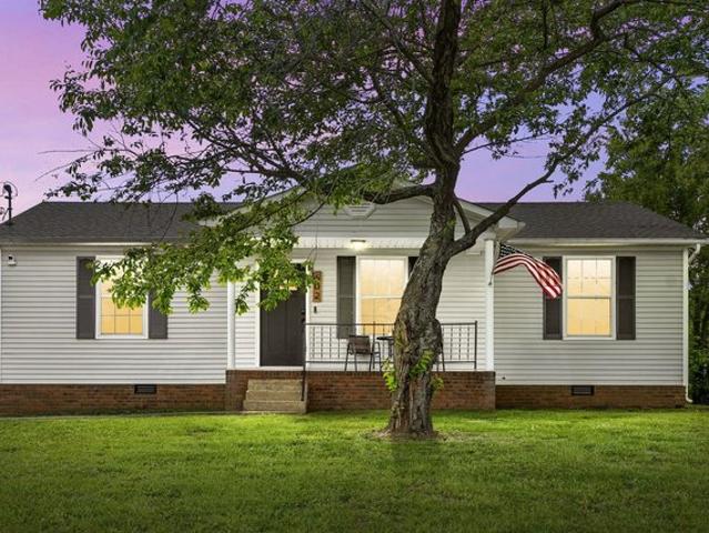 House for sale in Fort Campbell, Kentucky