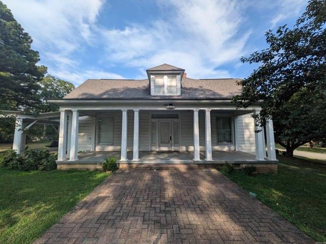House for sale in Ark