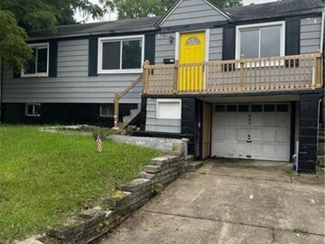 House for sale in Turtle Creek, Pennsylvania