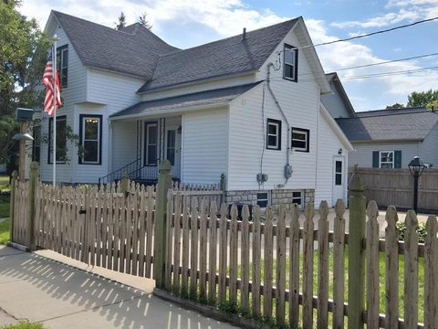 House for sale in Marinette, Wisconsin