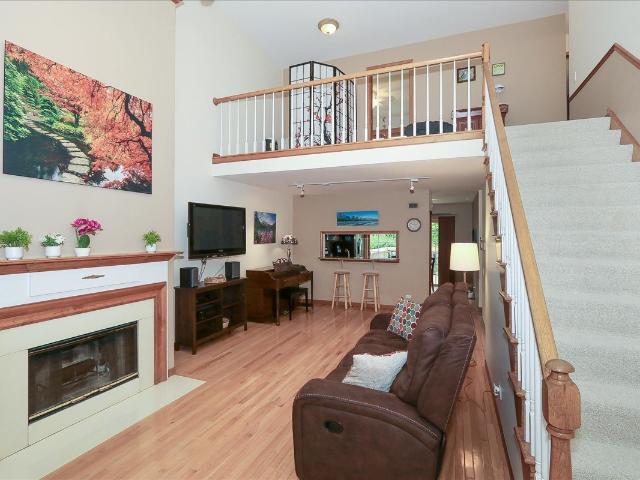 Townhouse for sale in Buffalo Grove Townhouse for sale in Buffalo Grove
