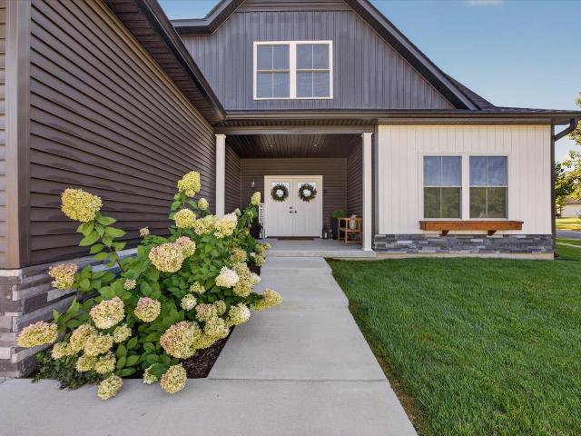 House for sale in Ellettsville, Indiana