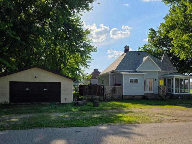 House for sale in Duncombe, Iowa
