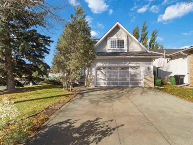 House for sale in The Ridge, Edmonton