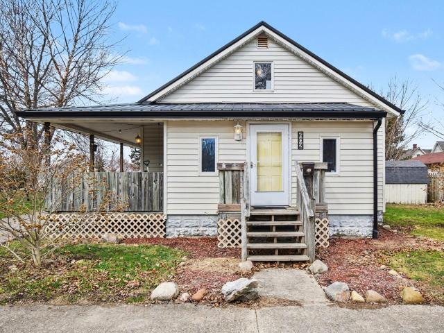 House for sale in Walkerton, Indiana