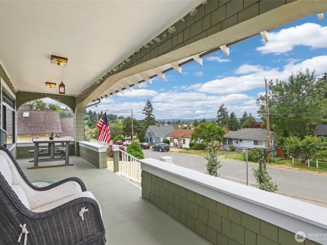 House for sale in Kent, Washington