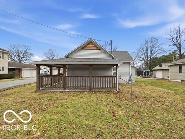 House for sale in Lizton, Indiana