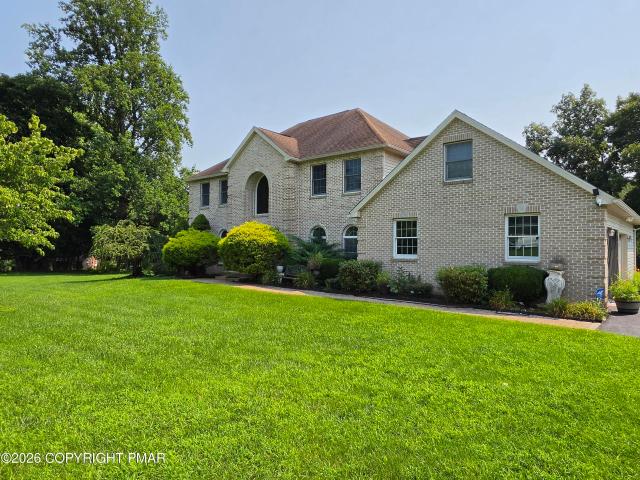 House for sale in Hamilton Township, Monroe County