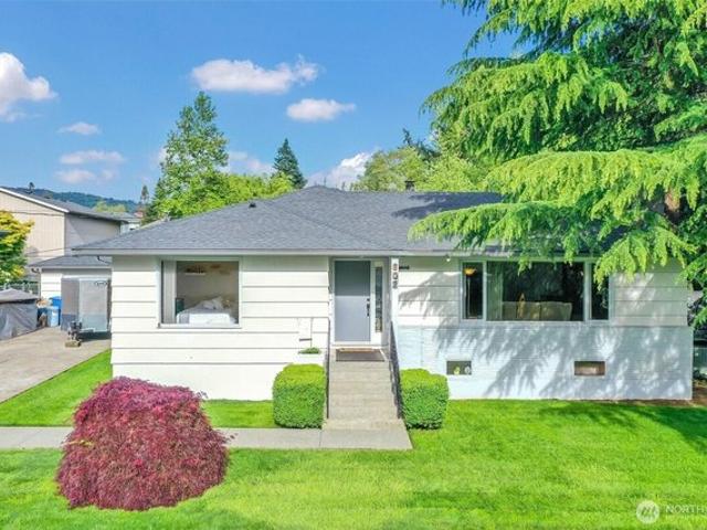 House for sale in Kelso, Washington