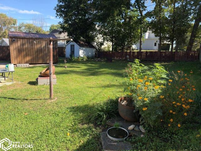 House for sale in Oskaloosa, Mahaska County