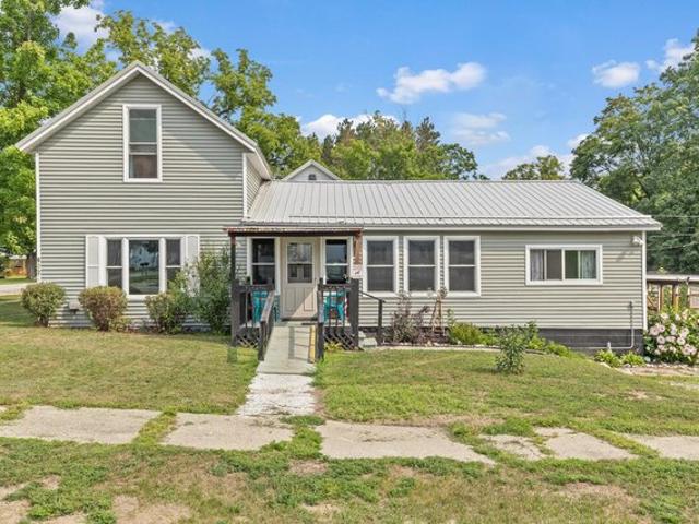 House for sale in Evart, Michigan