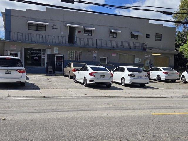House for sale in Dania, Florida