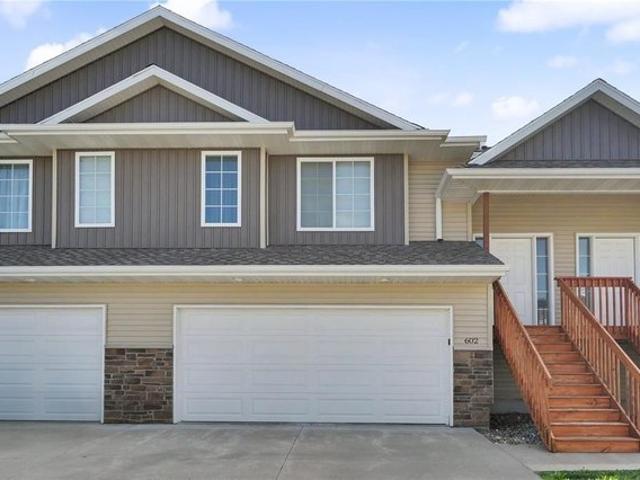 Condo for sale in Cedar, Iowa
