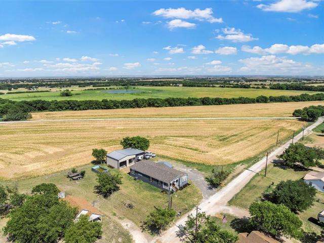 House for sale in Abbott, Texas