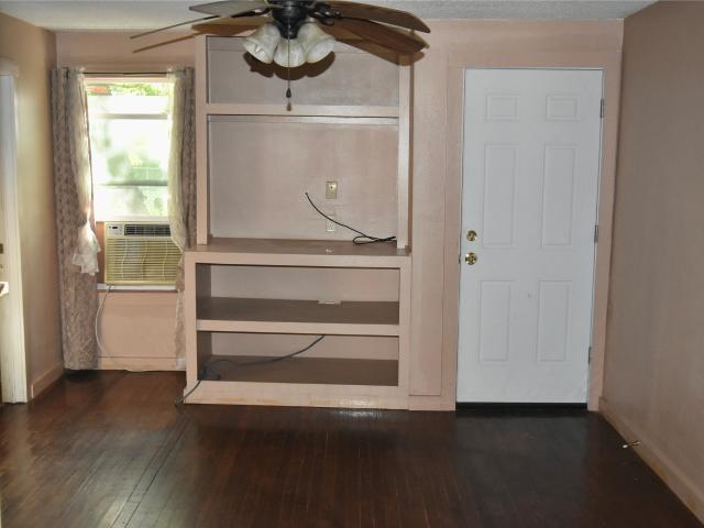House for sale in Crockett, Houston County