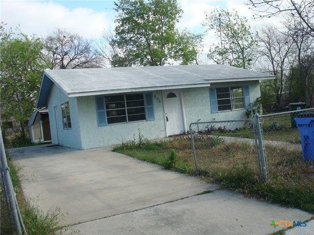 House for sale in Seguin, Texas