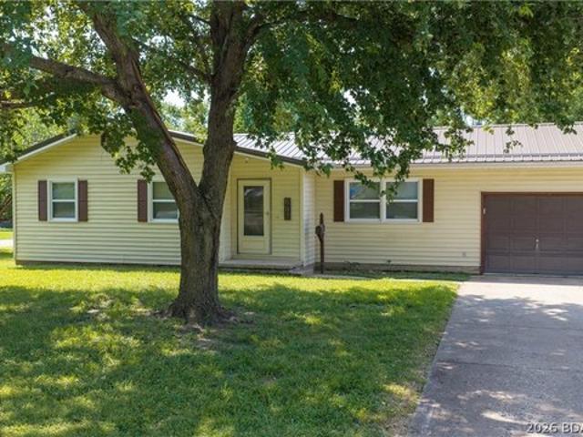 House for sale in Eldon, Missouri