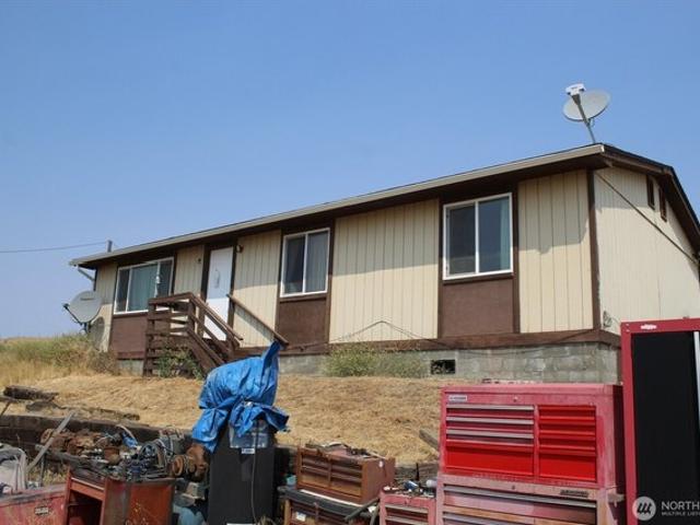 House for sale in Lind, Washington