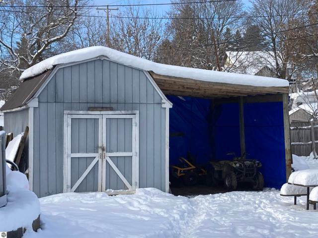 House for sale in Rose City, Michigan