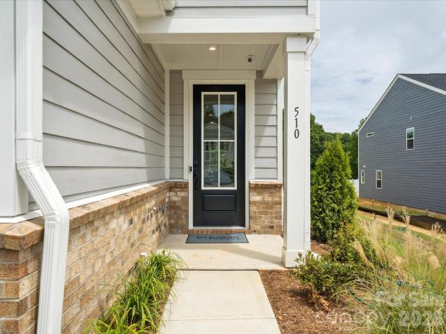 Townhouse for sale in Cramerton, North Carolina