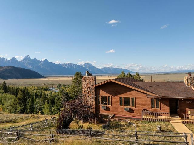 House for sale in Kelly
