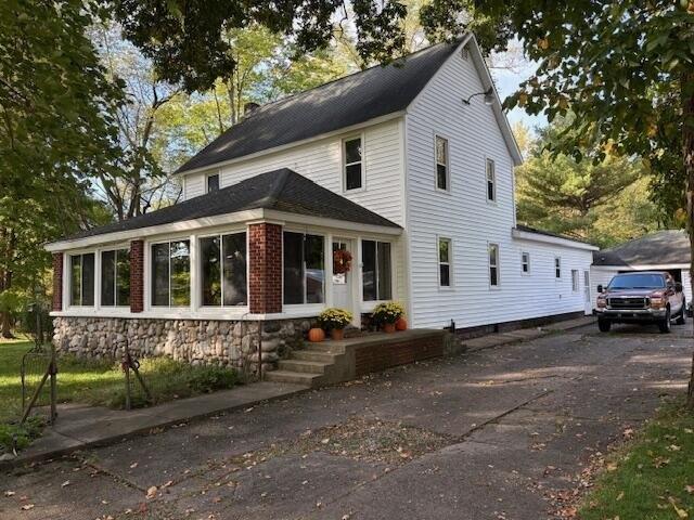 House for sale in Paw Paw, Van Buren County