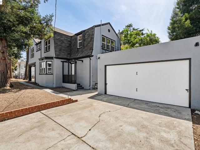 House for sale in Oakland, California