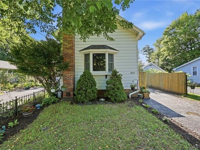 House for sale in Clarence, New York