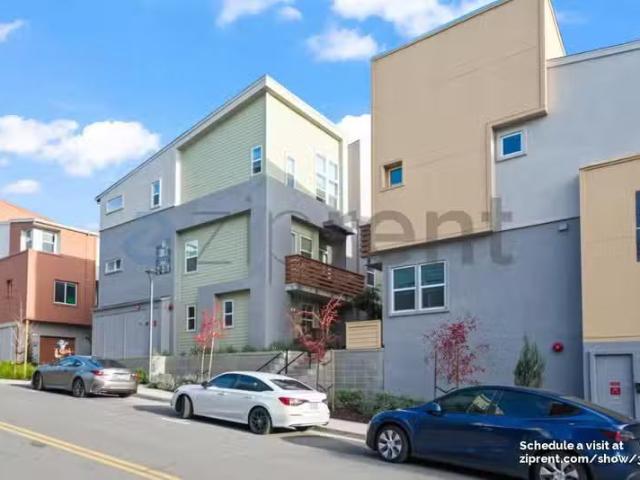 Condo for rent in Hayward