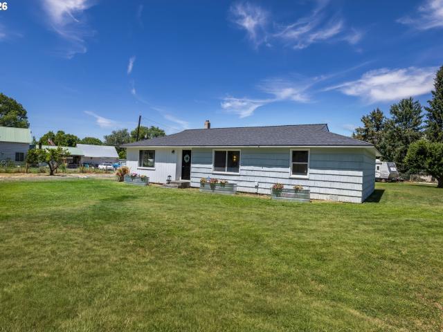 House for sale in Oregonia