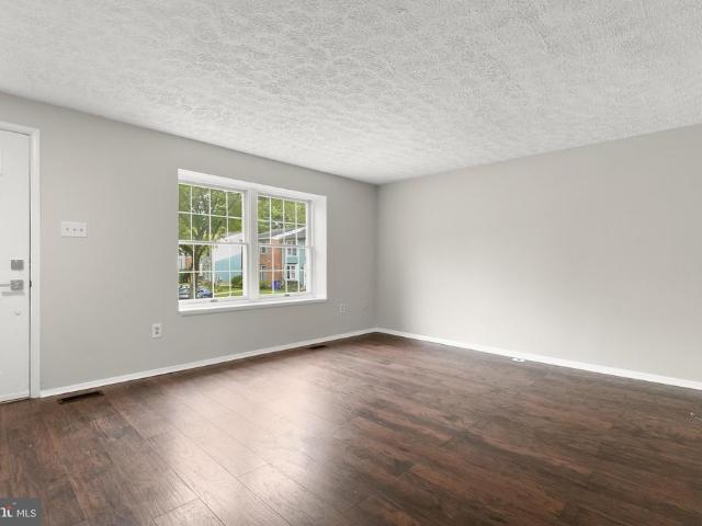 Townhouse for sale in Annapolis Junction, Maryland
