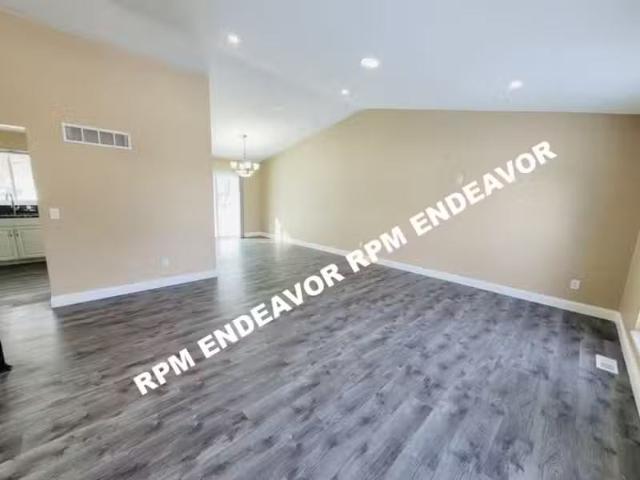 House for rent in Chesterfield