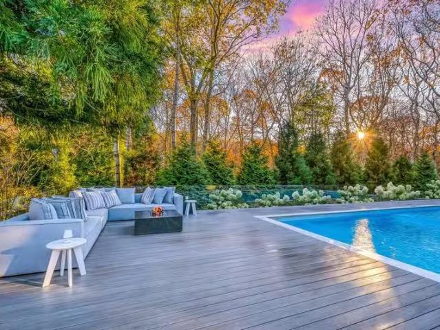 Condo for sale in Smithtown Condo for sale in Smithtown