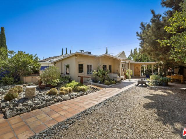 House for sale in North Hollywood Neighborhood Council District, Canoga Park
