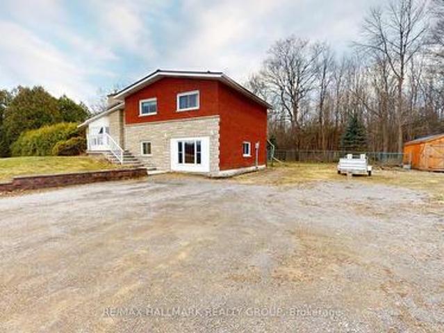 House for sale in Elizabethtown, Ontario